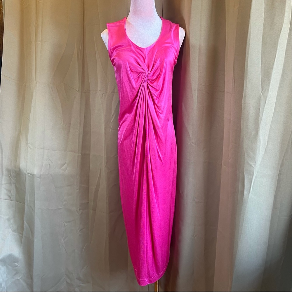 Escada Sport
Fuschia 
Maxi Dress 
Size 40 / 6
NWT